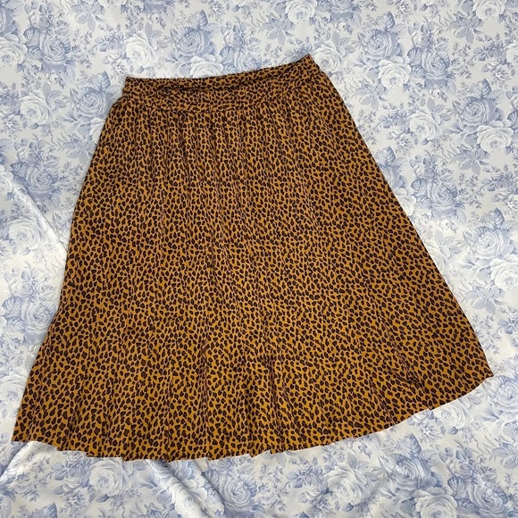 Vintage Leopard Pleated High Waisted Mini Skirt Made in USA Elastic Waist Tan - Picture 1 of 7